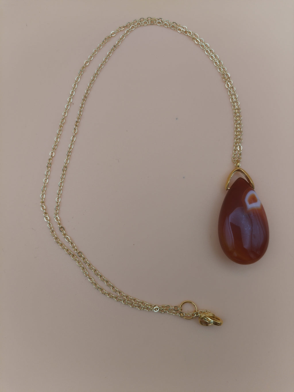 Pendentif goutte en cornaline qualité A+