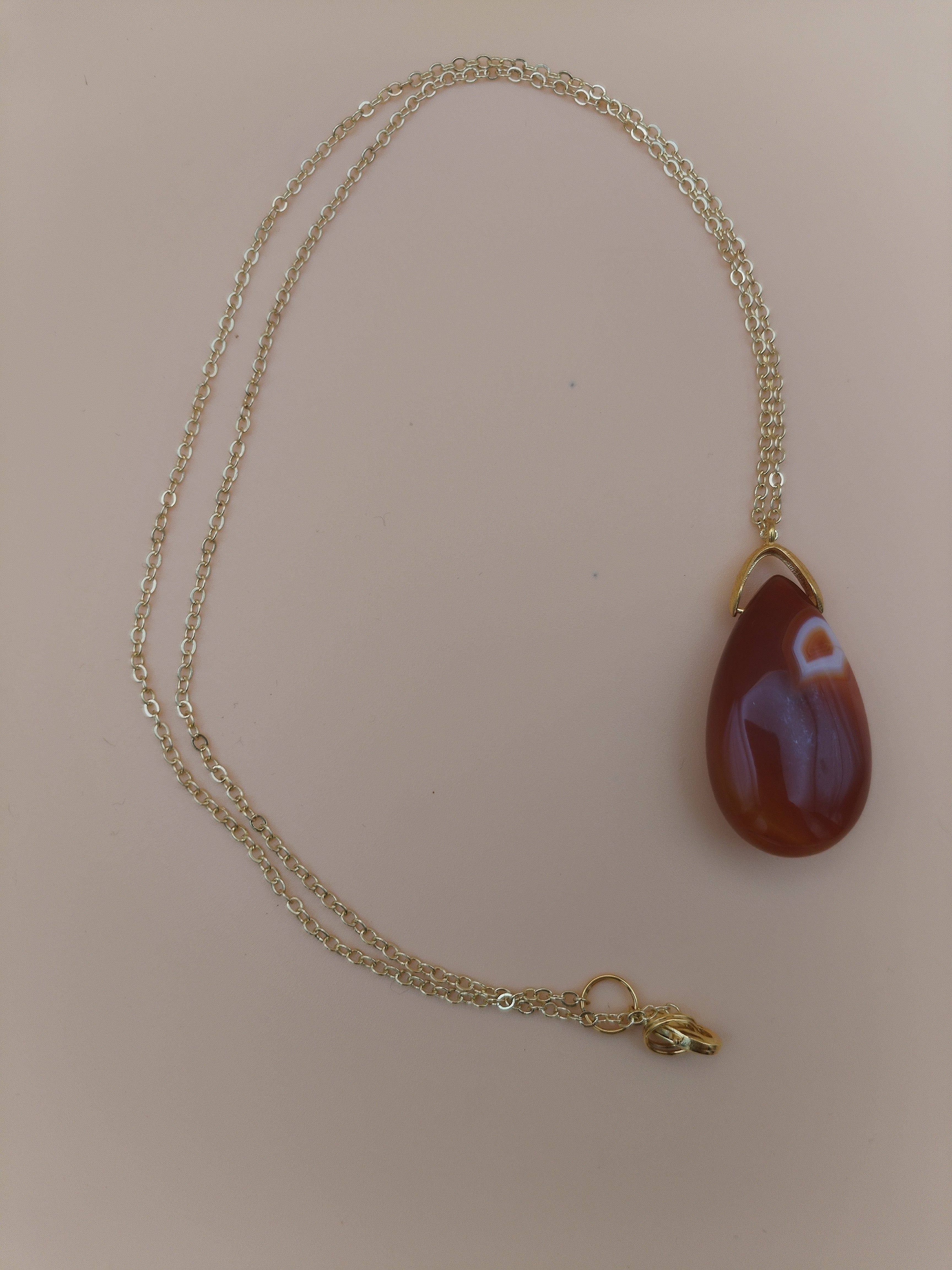 Pendentif goutte en cornaline qualité A+