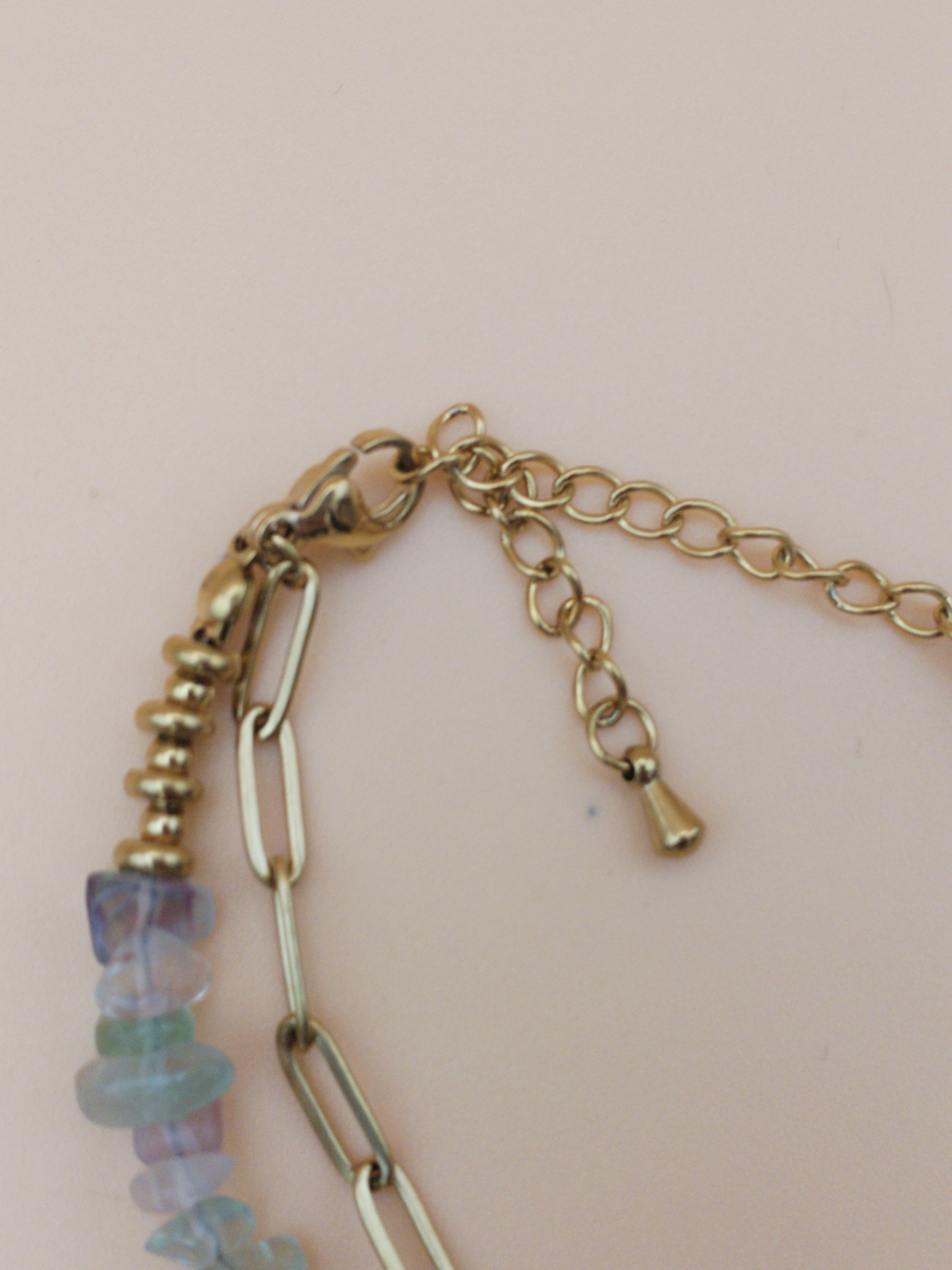 Bracelet raffiné en fluorine naturelle multicolore – qualité A
