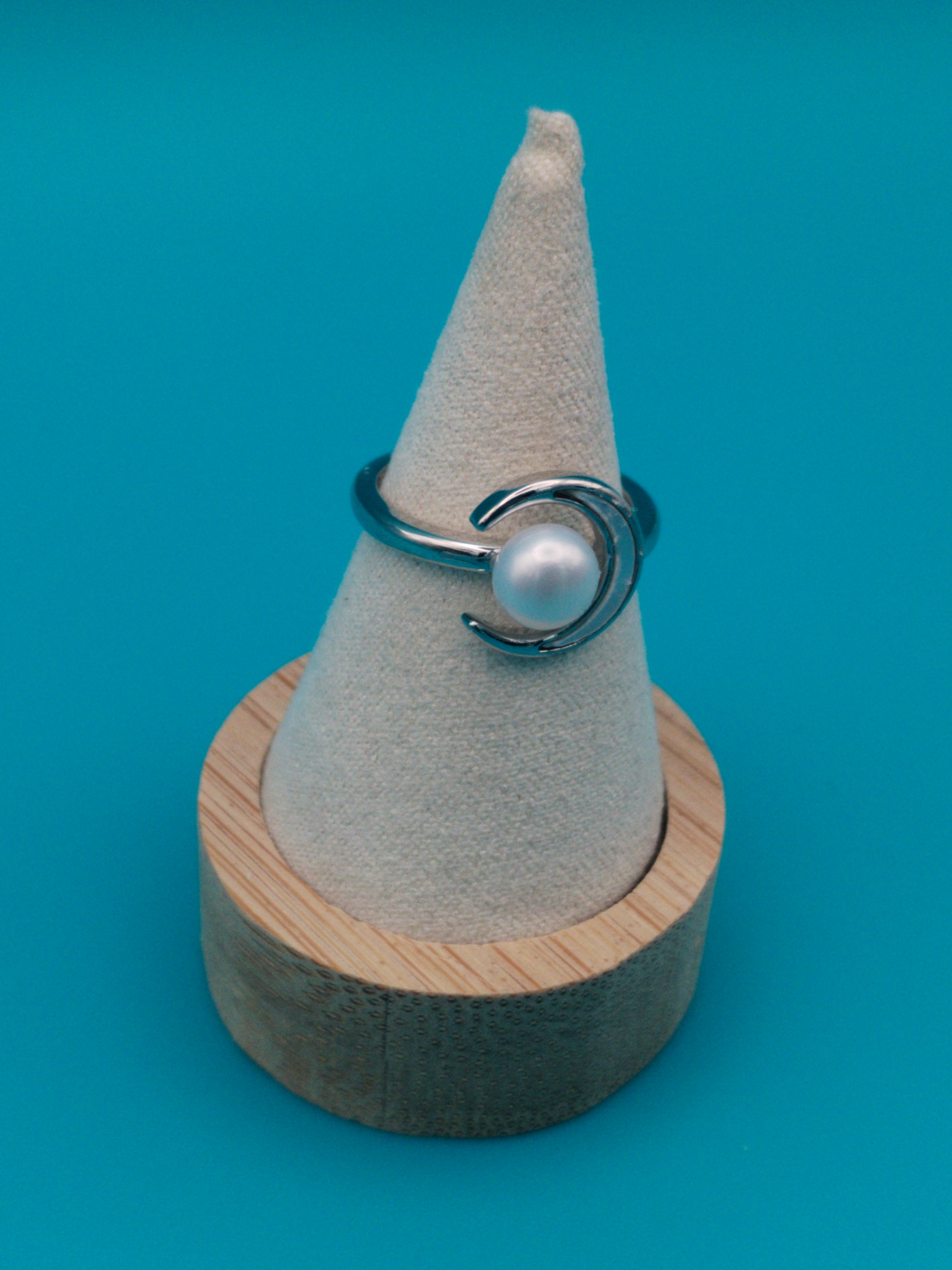 Bague Lune &amp; Perle – Ajustable