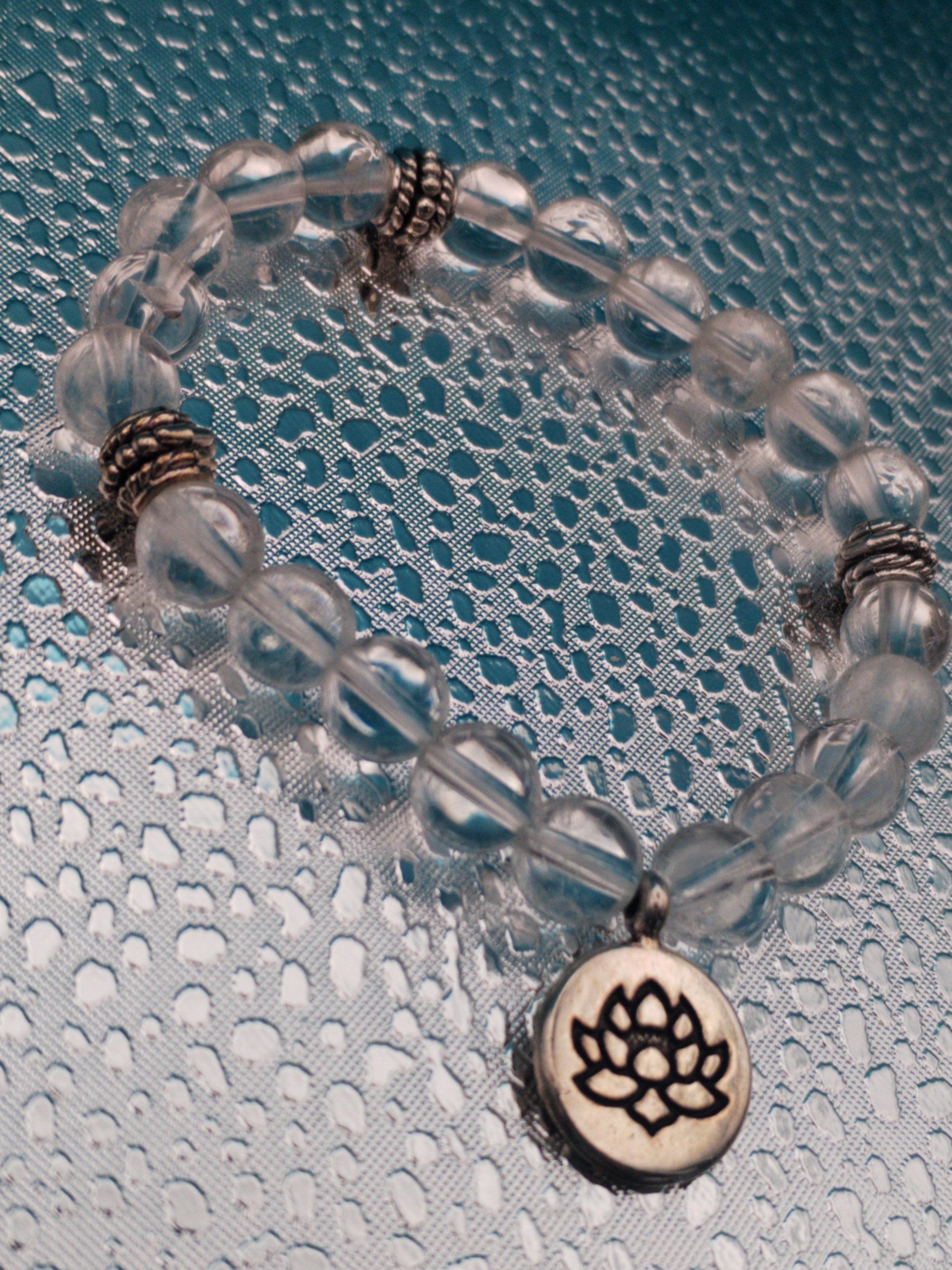 Bracelet lotus cristal de roche