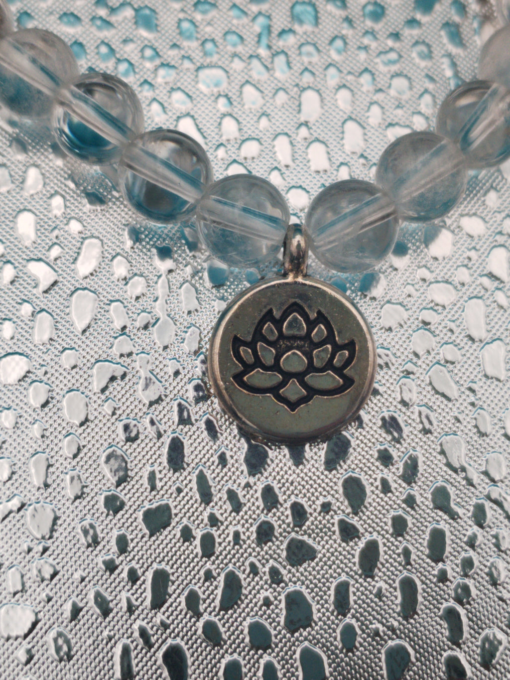 Bracelet lotus cristal de roche