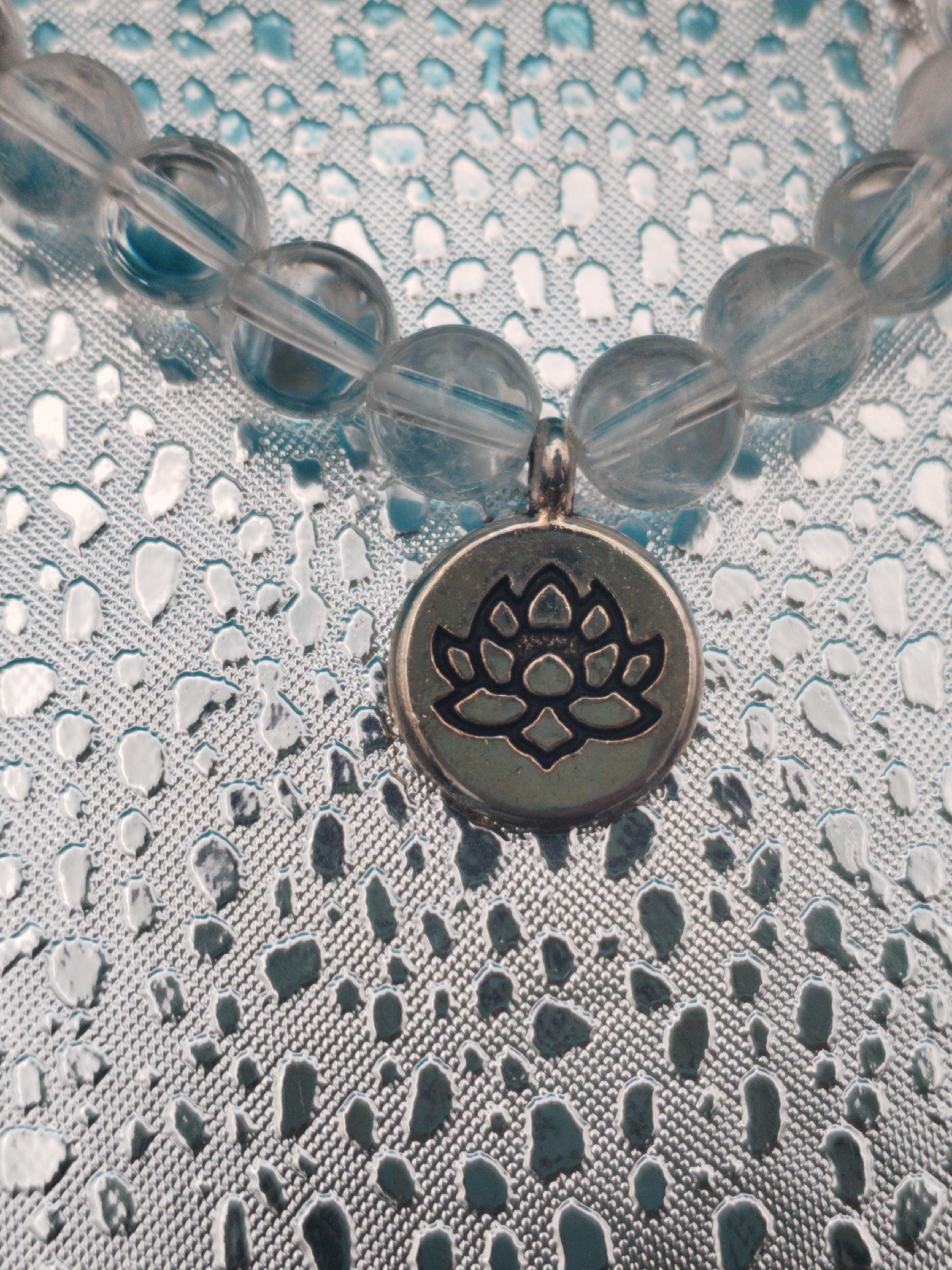 Bracelet lotus cristal de roche