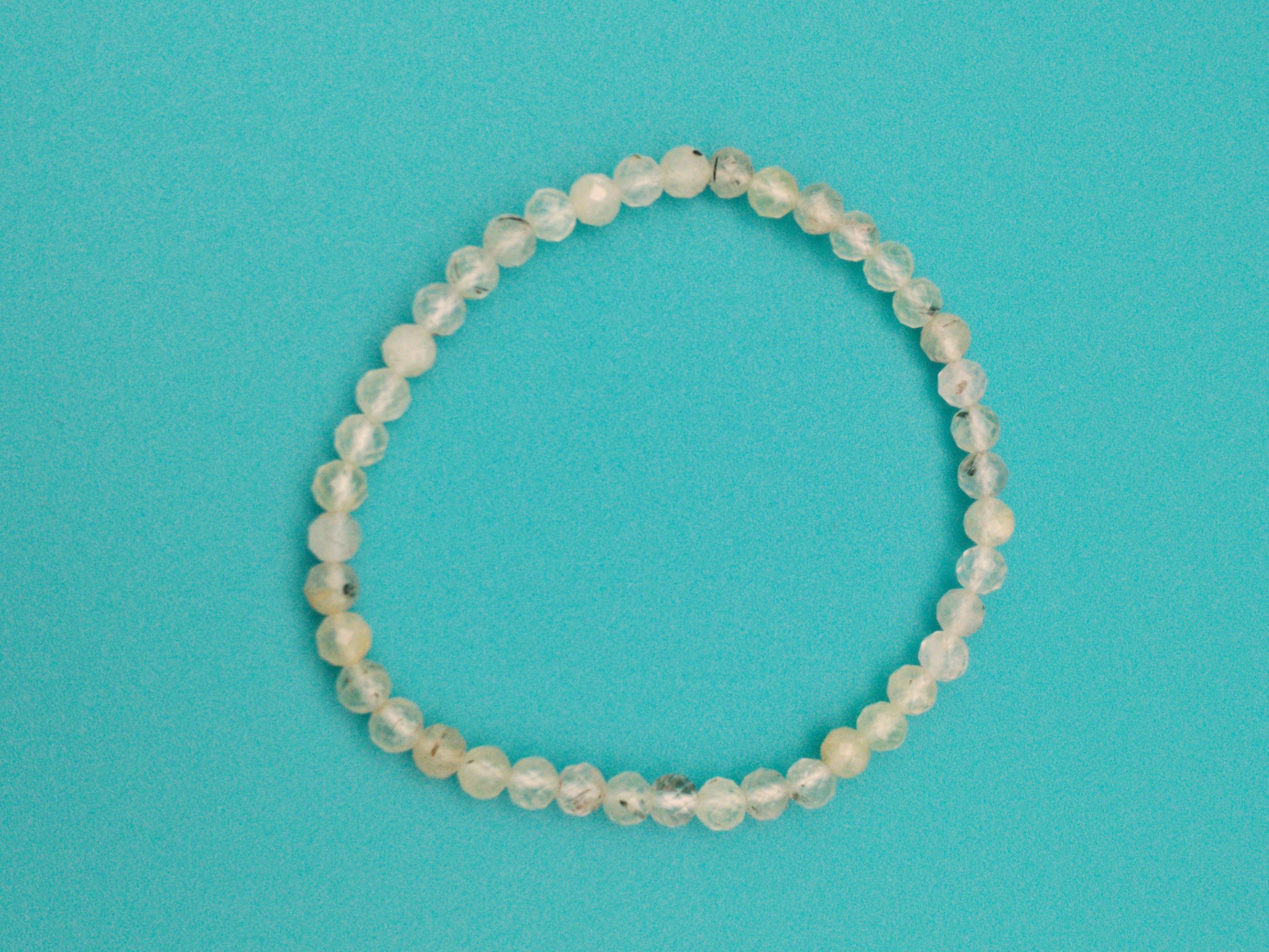 Bracelet élastique en perles de préhnite