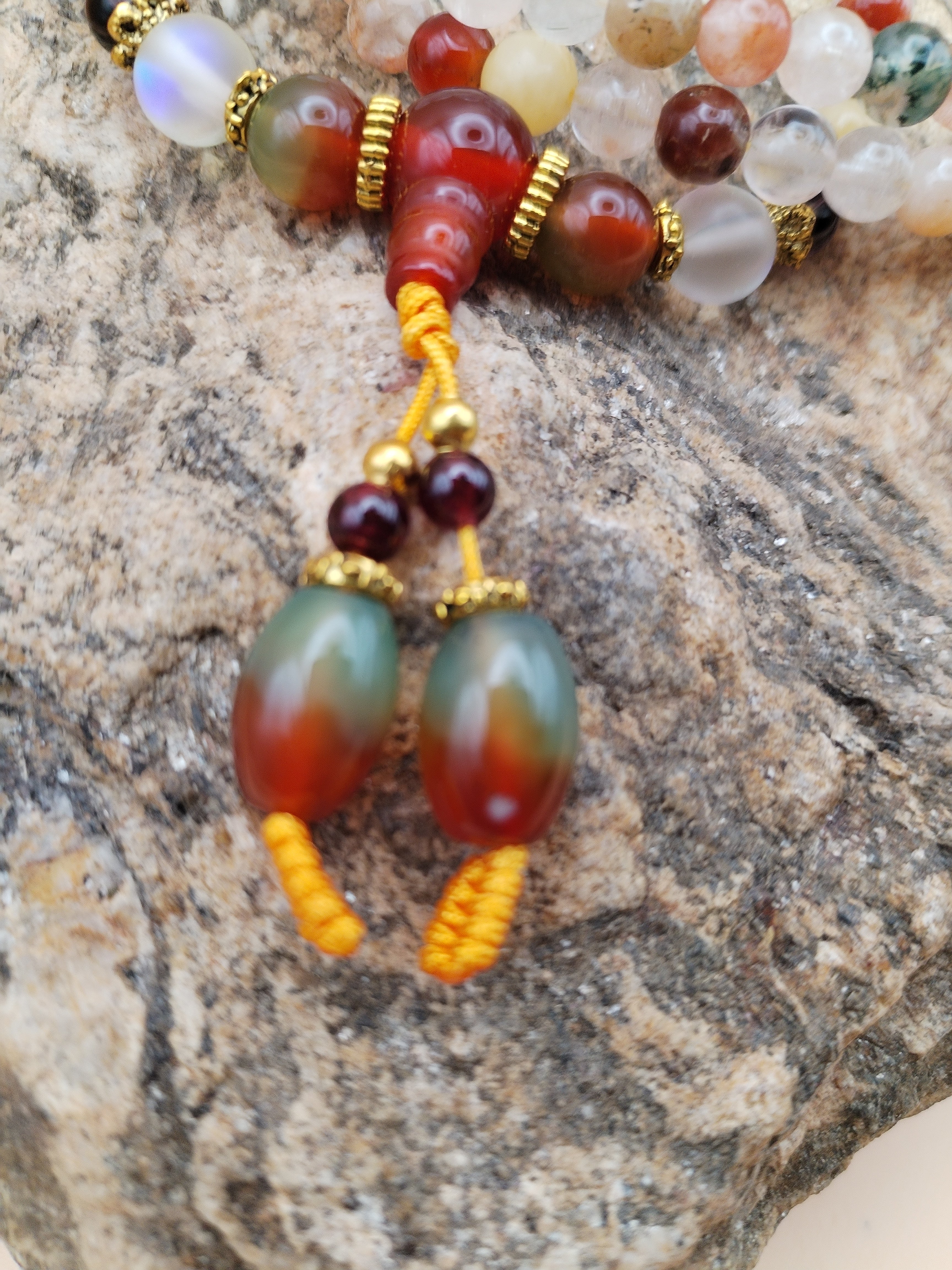 Mala 108 perles en agate, cristal de roche &amp; améthyste – bracelet/collier bohème