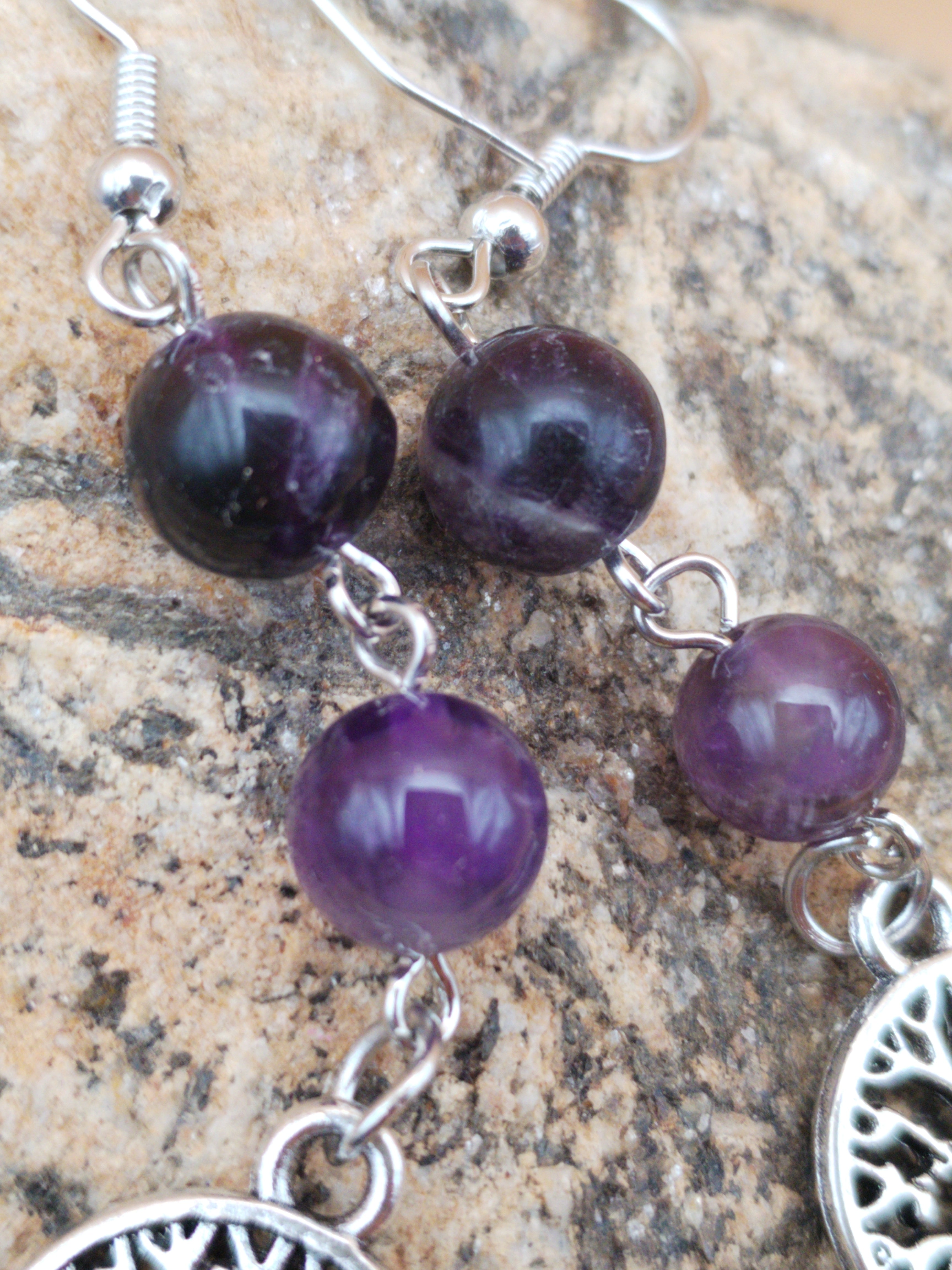 Boucles d’oreilles en fluorite & améthyste – Arbre de vie – 6,5 cm