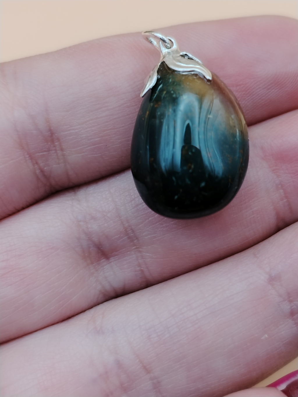 Pendentif Bloodstone naturel – Pierre gemme qualité A
